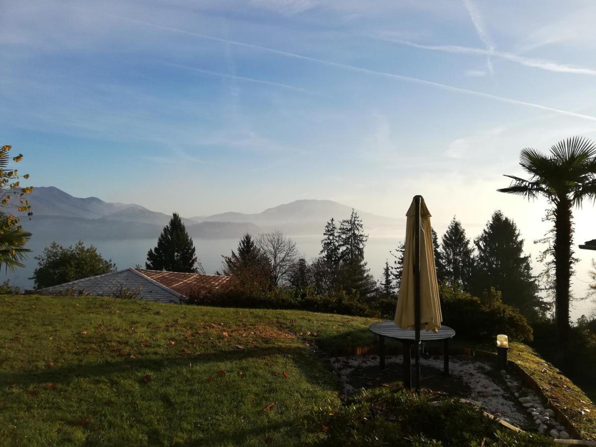 Romantica Casetta Nel Verde Con Vista Sul Lago Belgirate Extérieur photo