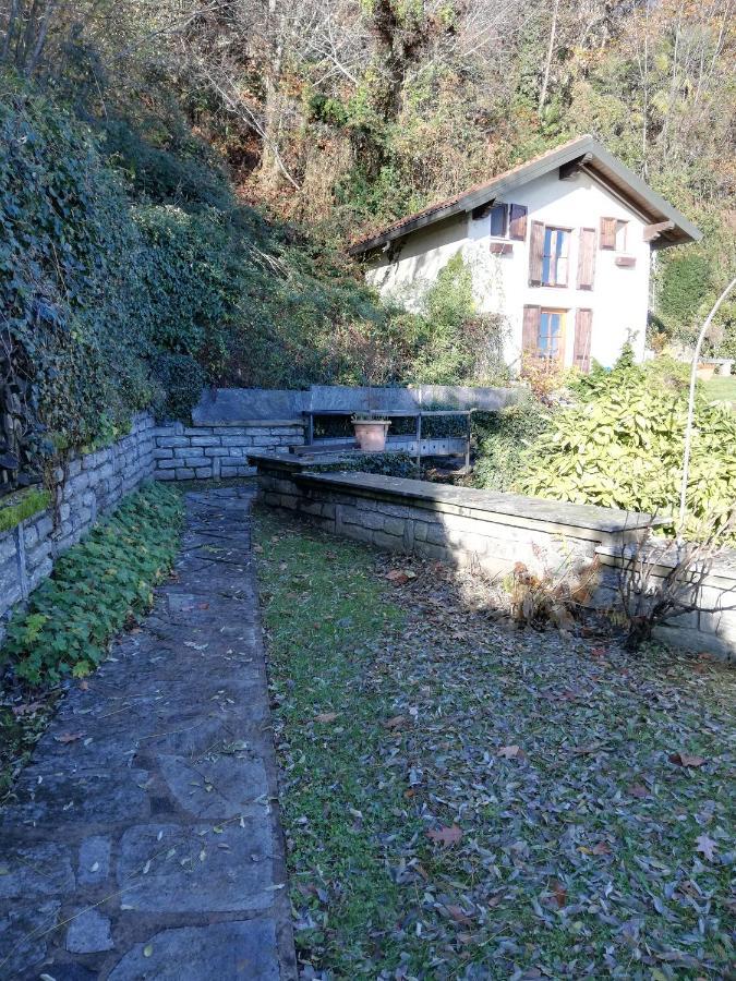 Romantica Casetta Nel Verde Con Vista Sul Lago Belgirate Extérieur photo